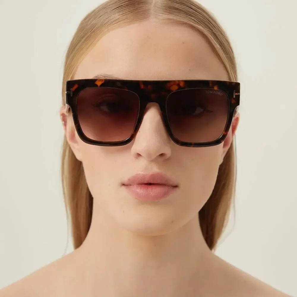 New,  TOM FORD Renee Sunglasses TF847 52B Authentic - Picture 4 of 15